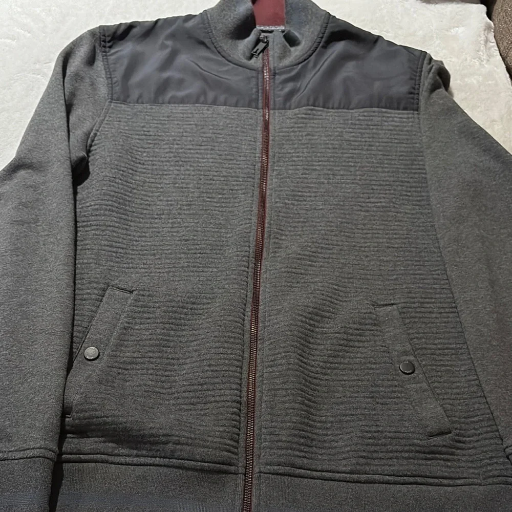 Gently Loved Gray & Burgandy  Zip-Up Sardin Quilted Jacket by Ted Baker London
